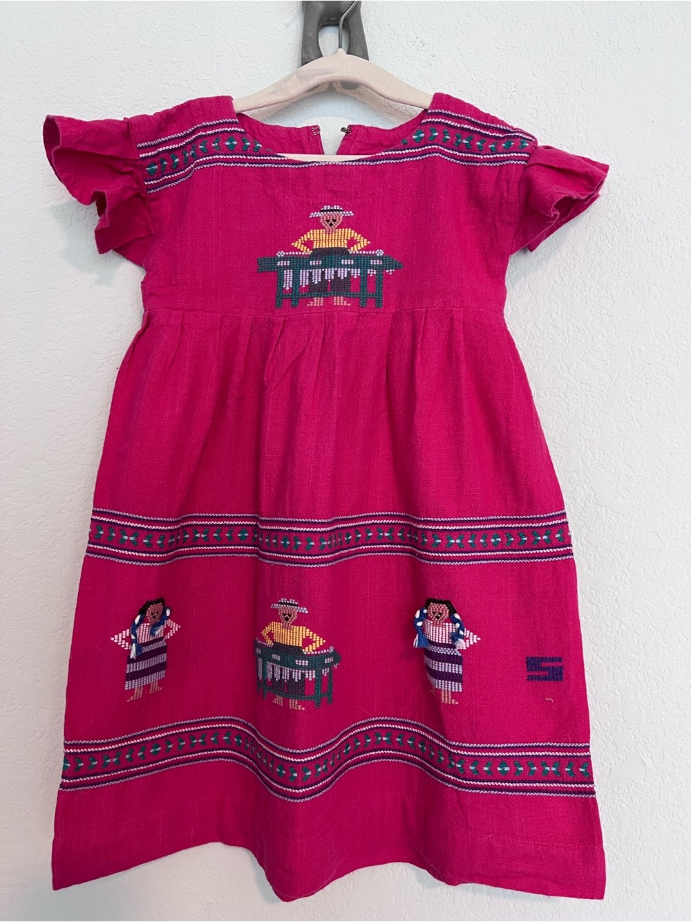 Vintage Guatemalan Girls Dress Size 6 Embroidered Folk Art 100% Cotton